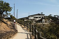 自彌山登山步道看到的獅子岩站