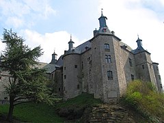 Le château fort d'Ecaussinnes.