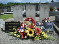 Tombes de trois soldats de la Royal Air Force.