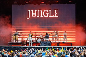 Jungle performing in Oslo in 2022