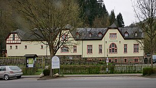 Keltergebäude Weingut von Nell