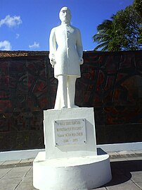 Statue de Victor Schœlcher dans la commune de Schœlcher en Martinique.