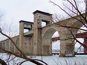 Östra Årstabron i Stockholm, Sverige. Höj- och sänkbar del (lyftanordningen sedan 1973 ej längre i bruk).