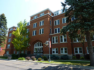 Bethany Lutheran College in Mankato