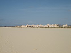 Tuareg Resort in the village of Curral Velho across Praia de Carquejinha