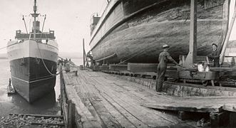 Ouvriers au chantier, vers 1940