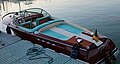 Un Super Riva Aquarama Série II, de l'entreprise italienne Riva.