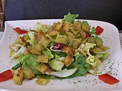 Salade de ravioles.