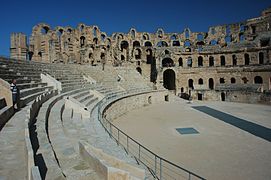 Amphithéâtre de Thysdrus à El Jem (Tunisie), début IIIe siècle.