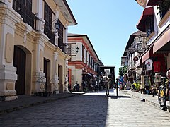 Vigan heritage village Calle Crisologo-Salcedo southbound calesa