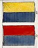 Drapeaux nationaux des principautés danubiennes : Valachie en haut (1849-1859), Moldavie en bas (1831-1859).