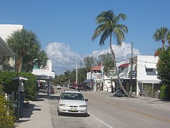 Looking north down Park Avenue