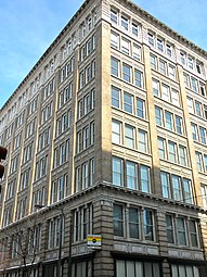 Pitcairn Building, 1027-31 Arch St., Philadelphia, Pennsylvania (1901).