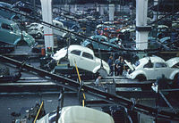 Numerous Volkswagen Käfers at the Volkswagen Wolfsburg assembly line in 1960.