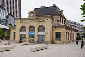 Image illustrative de l’article Gare de Neuilly - Porte Maillot