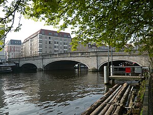 Inselbrücke