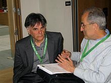 Graeme Segal et Edward Witten en 2009.