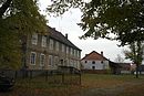 Gutsanlage, bestehend aus Gutshaus, Inspektorenhaus, Wirtschaftsgebäude in Anordnung und Kubatur, Melker- und Kutscherhaus sowie Gutspark