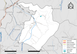 Carte en couleur présentant le réseau hydrographique de la commune