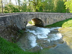 Le vieux pont sur le Coly à Condat-sur-Vézère