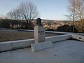 Busto de Pablo Iglegias, A Lonia.