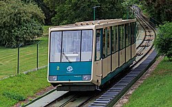 פוניקולר לפטז'ין (Petřín funicular) בפראג