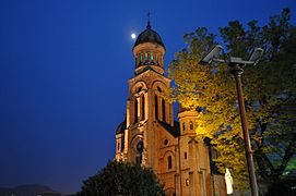 Vue nocturne de la cathédrale.