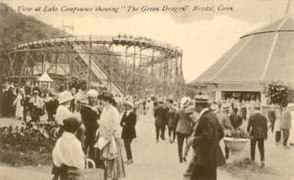 Green Dragon à Lake Compounce