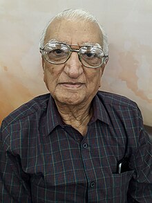 Hasu Yajnik in November 2018 at Amdavad National Book Fair