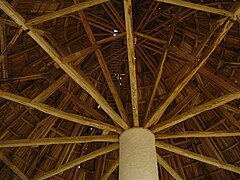 Estructura interior de la torre-silo de Calmels