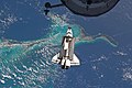 STS-135，正與太空站靠近