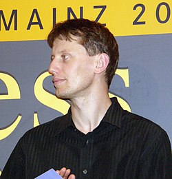 2007-ben