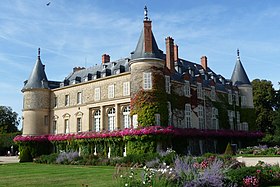 Le château de Rambouillet, lieu du sommet.