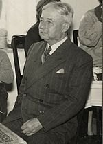 סר ג'ון באגוט גלאב, 1954