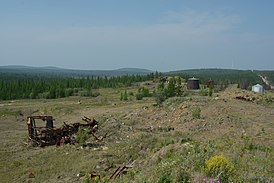 Вид на долину у брошенного населённого пункта Олгуйдах