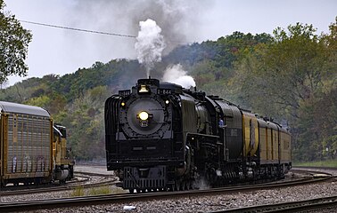 UP 844 running through Kansas City, Kansas on October 15, 2016