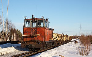 Locomotive TU6A with freight train, 2016