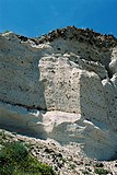 Two layers of pumice, first major phase of the Late-Bronze-Age volcano eruption (~ 1500 BC), southern part of the caldera island Thera/Santorini. The lower layer is finer, almost white and without intrusions.