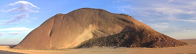 Monolithe de Ben Amira, en Mauritanie.