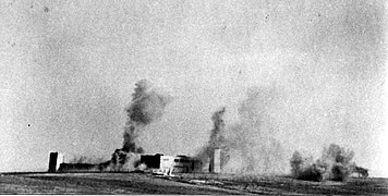 Israeli bombardment of the Iraq Suwaydan fort, held by the Egyptian army, on 9 November