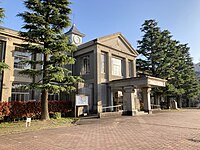 瀧學園本館