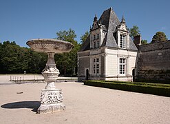 Vasque en marbre de Carrare.