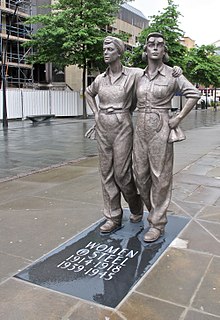 Photo of Women of Steel Statue in Sheffield