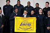 2010 NBA Champion Los Angeles Lakers with President Barack Obama