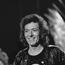 Clarke on TopPop in 1974