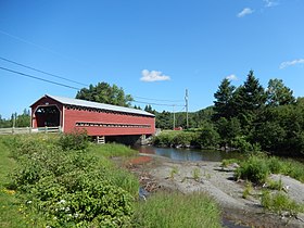 Le pont Romain-Caron sur la branche à Jerry