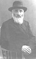 Rabbi Gliksberg, a prominent rabbinic leader known for being one of the founding members of the Mizrachi Zionist movement.