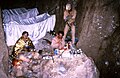 Bivouac installé en 1985 à la cote -680 m dans la sima del Trave (T2) du Sistema del Trave, Pics d'Europe, Espagne.