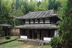 時思寺の大殿