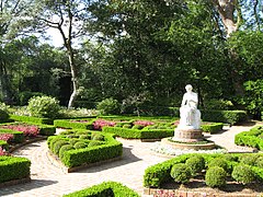 Jardines en Bayou Bend, donado por Ima Hogg